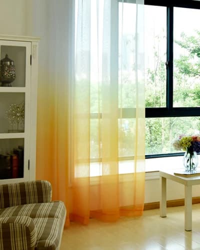 Pojedyncze panele tiulowe – lekkość, światło i subtelna elegancja