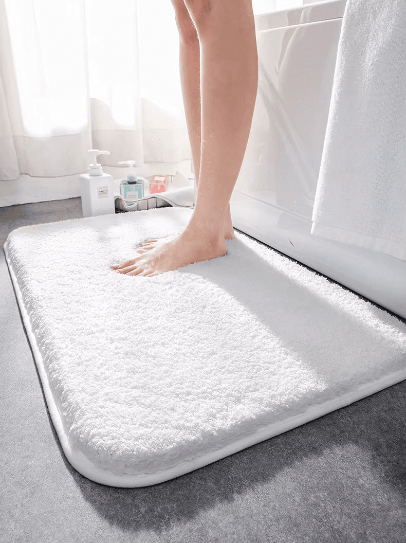 Gruba Mata do Kąpieli z Włókna Fluff – Miękkość, Komfort i Bezpieczeństwo w Twojej Łazience